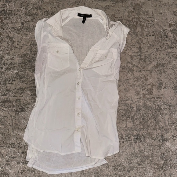 Small BCBG tank button up with breathable back - Picture 1 of 2